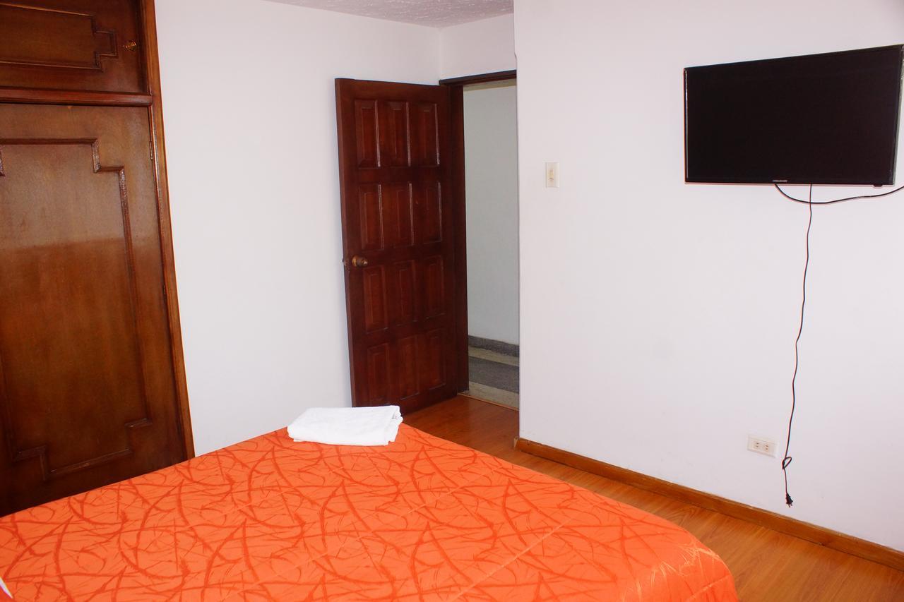 Hotel Dinnar อิปิอาเลส ภายนอก รูปภาพ